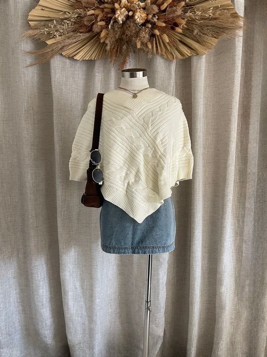 Falling Into Autumn Poncho- Ivory