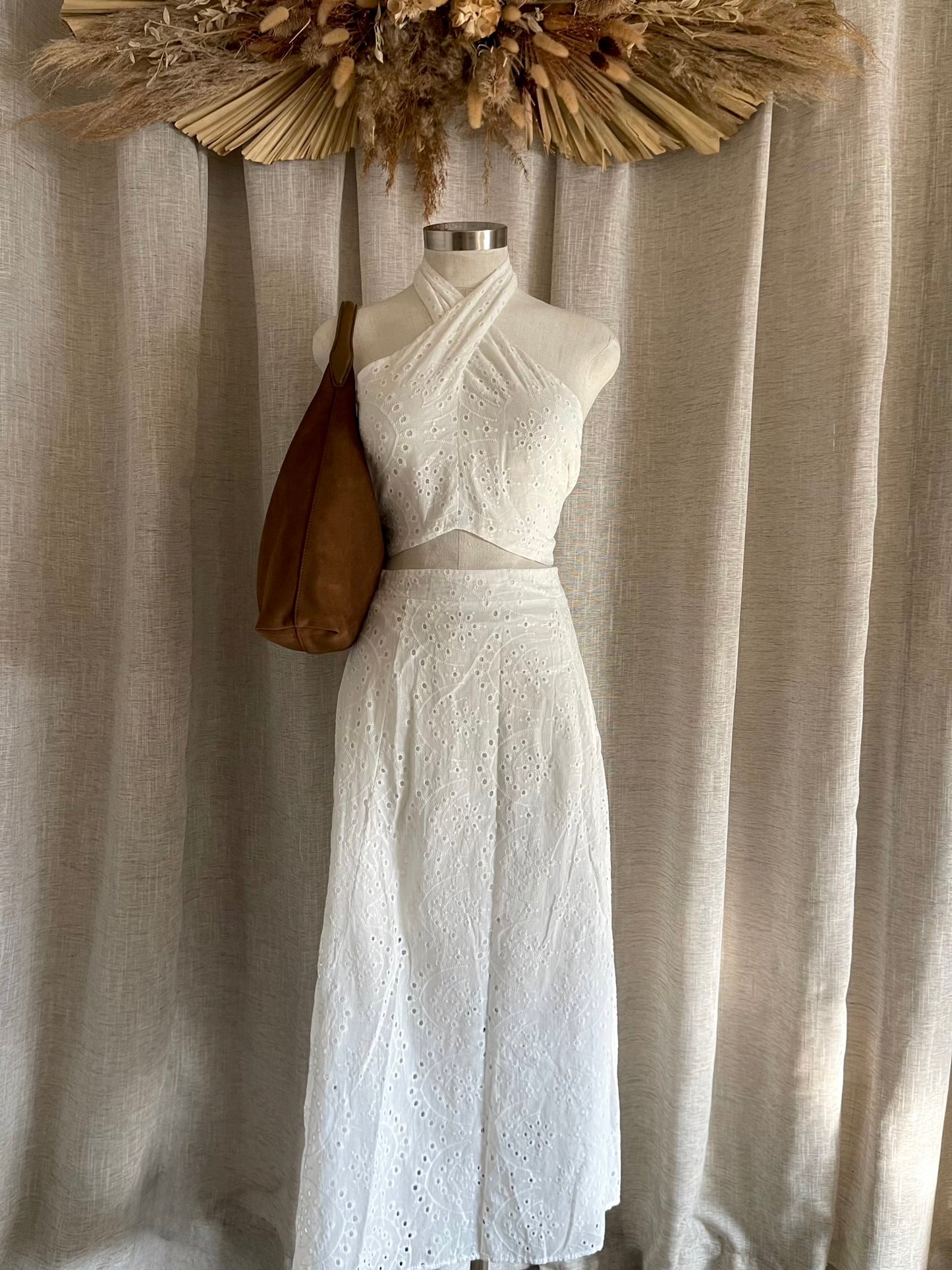 Sunny Days Eyelet Set