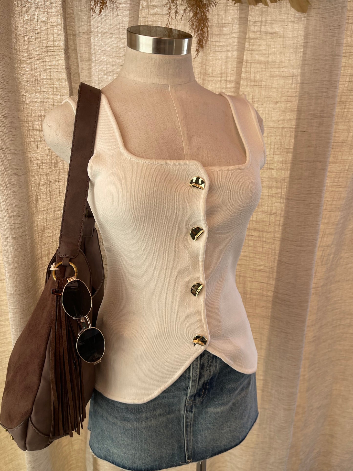 Aurelia Modern Top