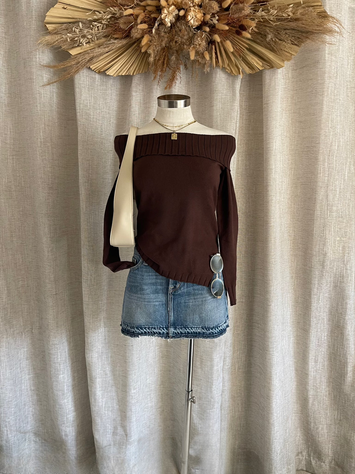 Side Glance Top - Brown