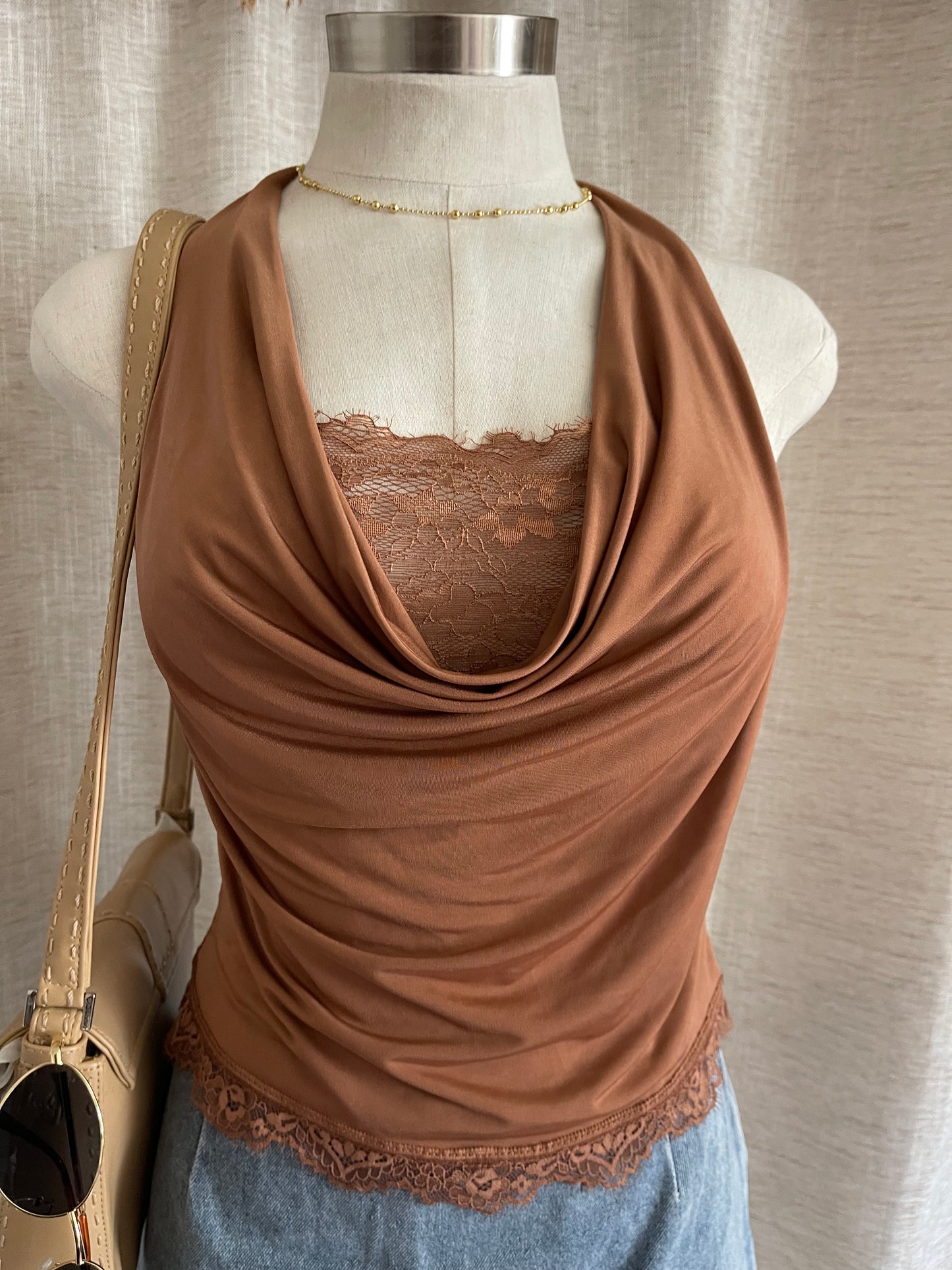 She's A Flirt Top - Brown