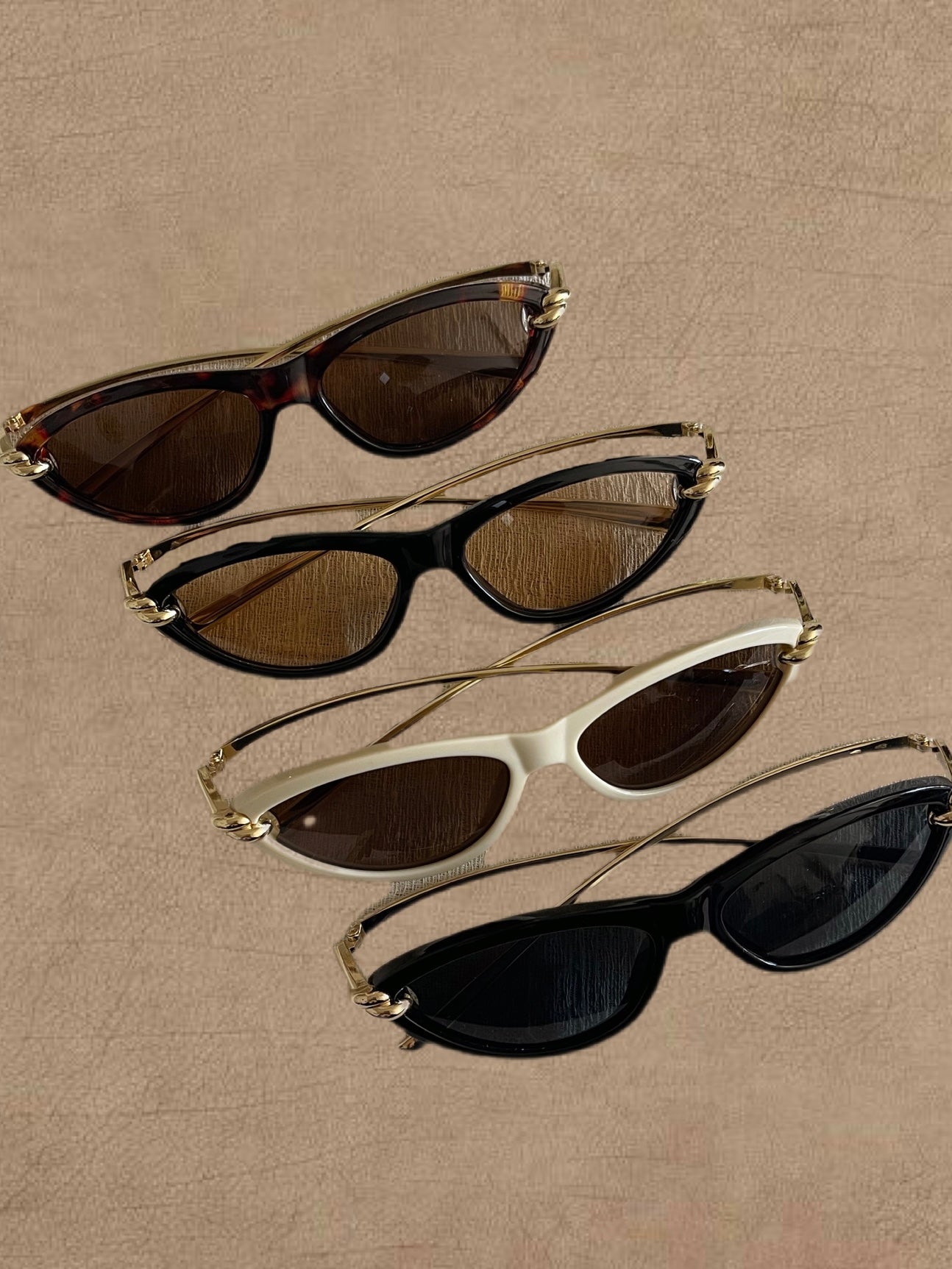 It Girl Sunnies