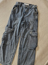 Load image into Gallery viewer, Can&#39;t Relate Cargo Jeans
